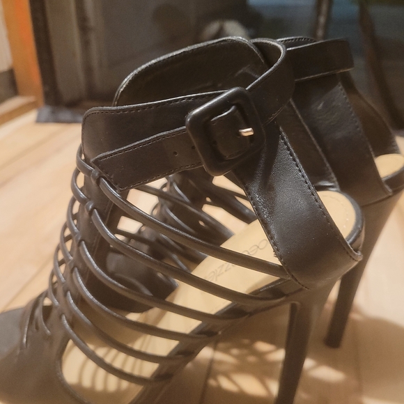 Cadance Caged Stiletto Heel - Picture 11 of 15
